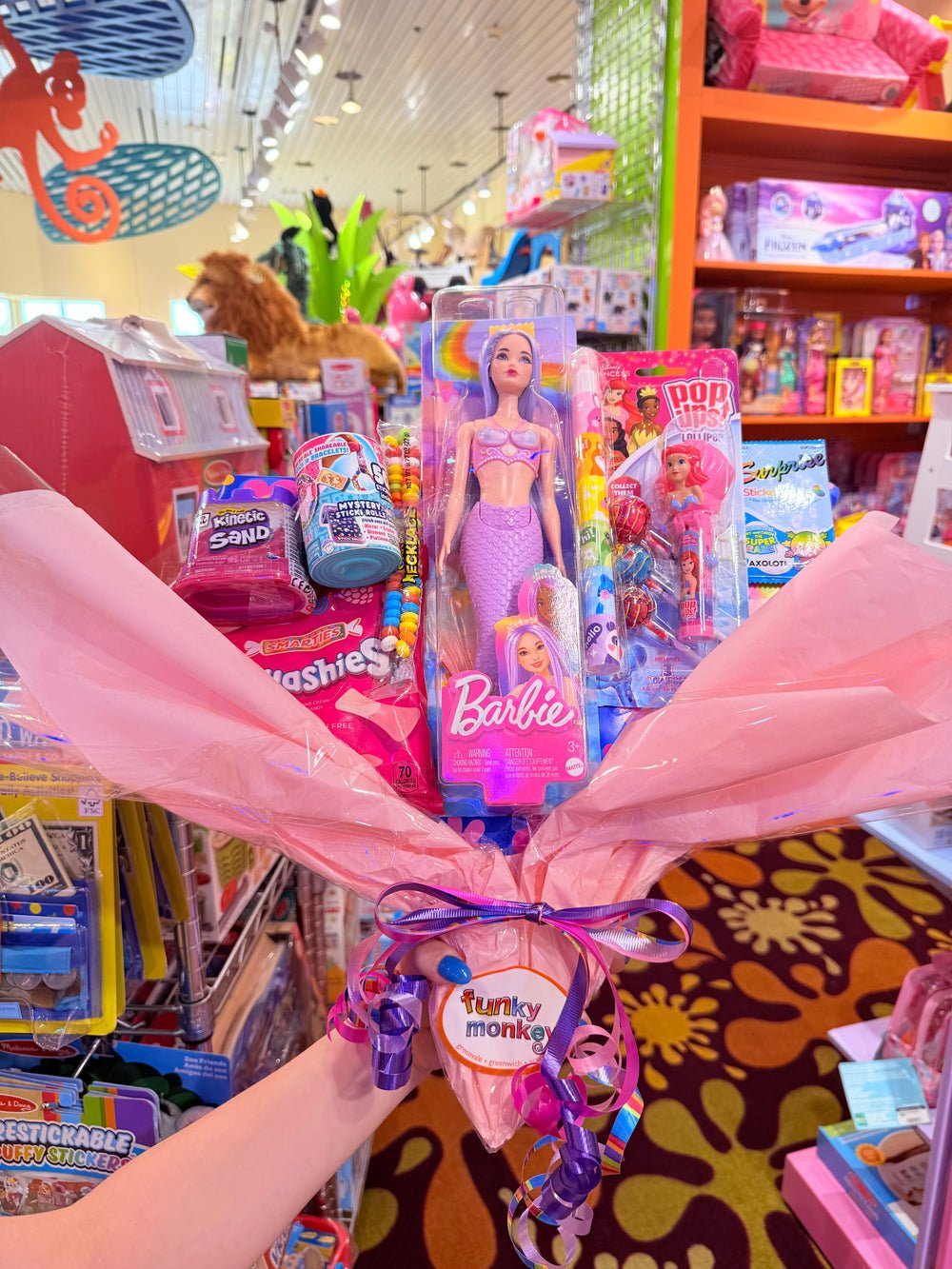 Candy Toy Bouquet Bundle🍭🎁🍬 - Image 2